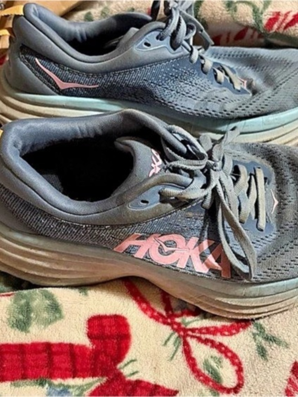Hoka Bondi 8 Women's Blue Athletic Shoes US 7.5 D worn good amount but still not
